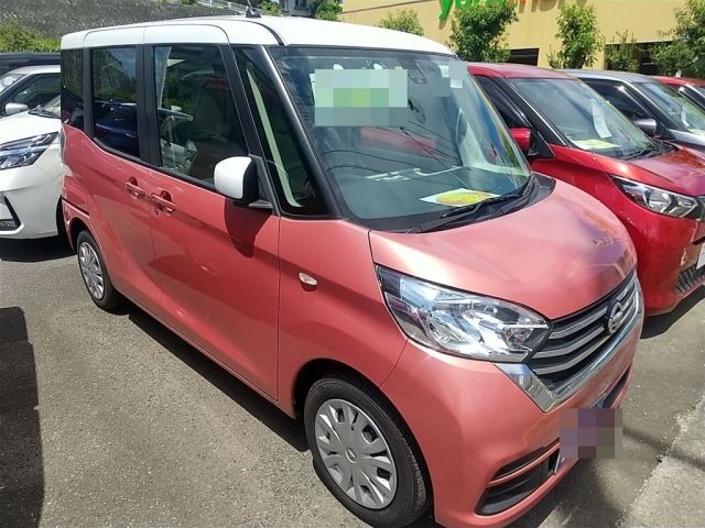 3904 NISSAN DAYZ ROOX B21A 2018 г. (NAA Tokyo)